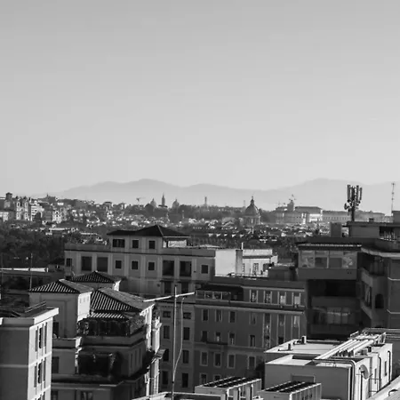 Delightful Penthouse View St Peter Apartament Rzym