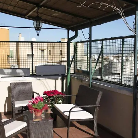 Delightful Penthouse View St Peter Appartement *